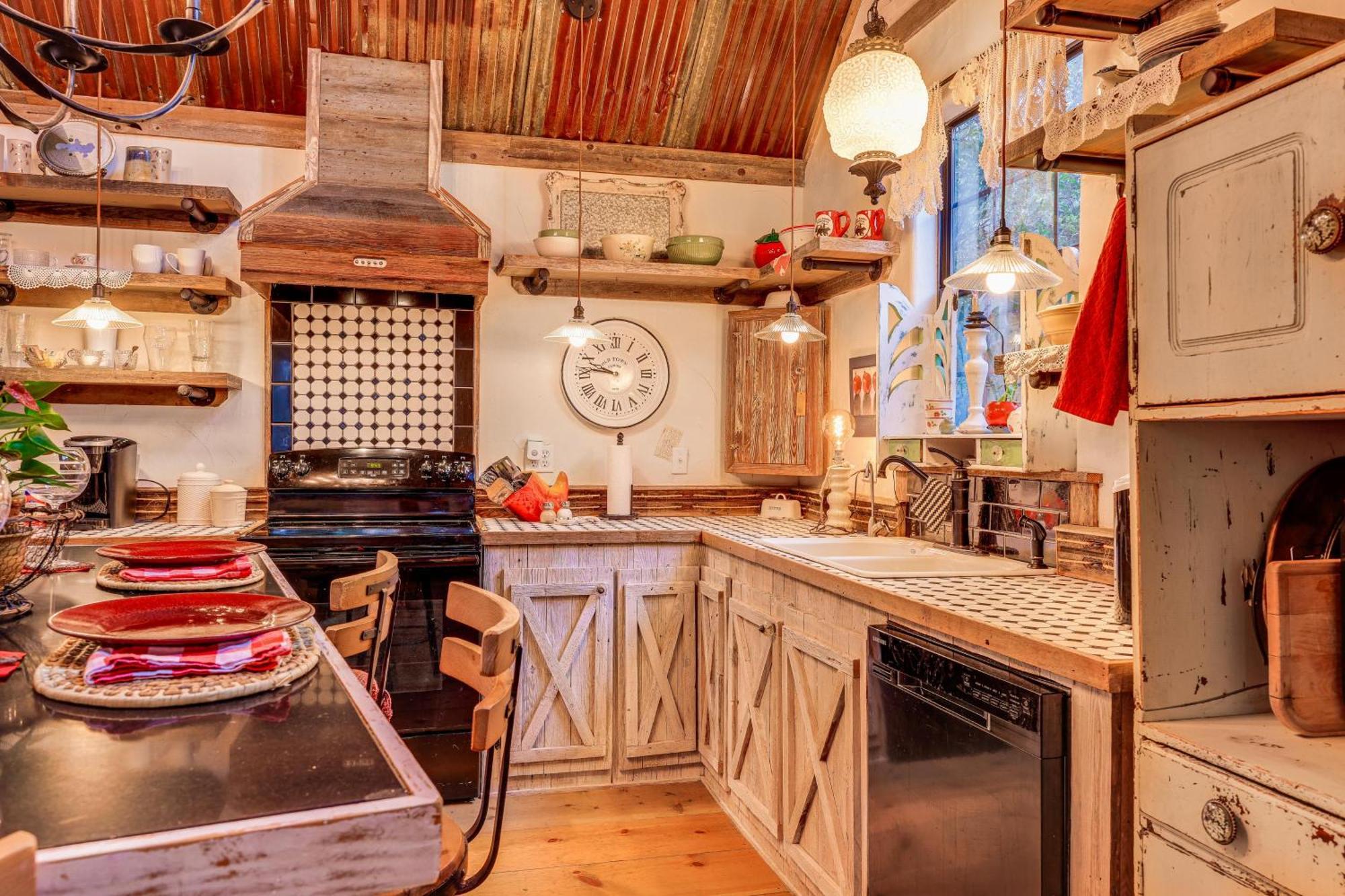 Pet-Friendly Wimberley Cabin With Fire Pit And Hot Tub Exteriér fotografie